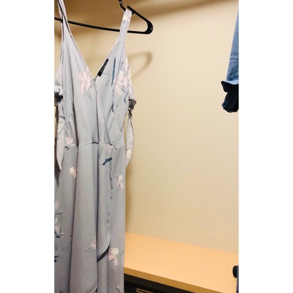 Floral Dynamite Dress - Picture 2 of 6